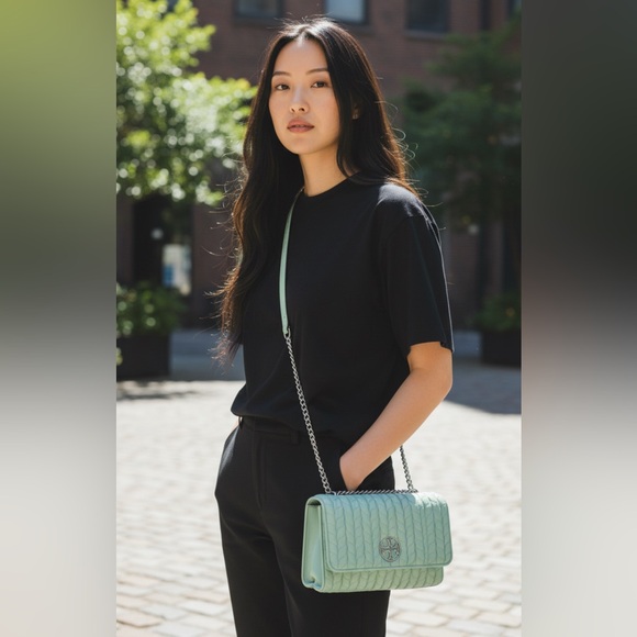 💚 Tory Burch - Mint Green Kira Ruched Small Convertible Shoulder Bag 👝 - Picture 9 of 12